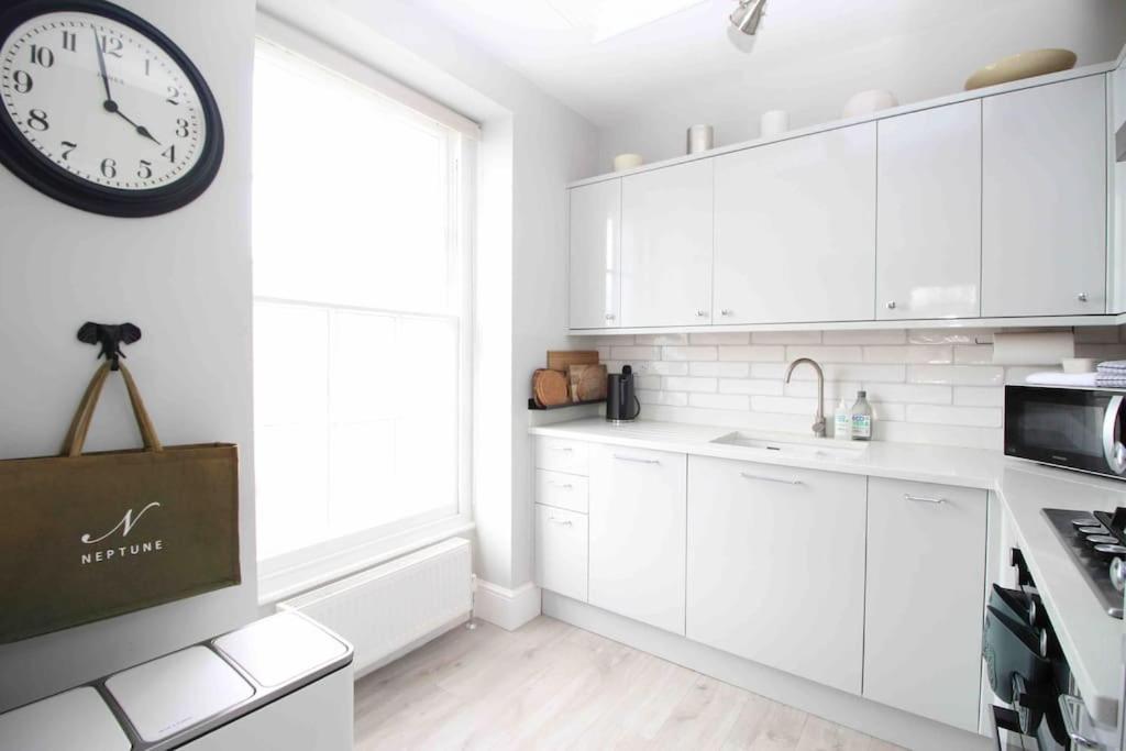 Beautiful Top Floor Clifton Apartment Bristol Exterior foto